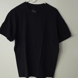 True Classic Black Short Sleeve Tee - Size L
